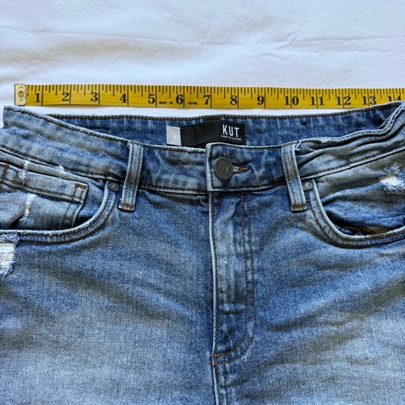 Kut from the Kloth Light Blue Frayed Hem Shorts 0 – Women’s Casual Summer - Picture 5 of 7
